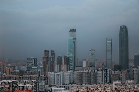 无锡太湖饭店灵异事件 自己在晚上的时候经过饭店真的看见了鬼